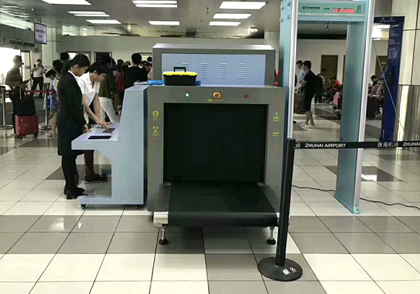 機(jī)場(chǎng)安檢機(jī)又立新功：廈門高崎機(jī)場(chǎng)查到違禁品子彈，X光安檢機(jī)讓子彈無所遁行