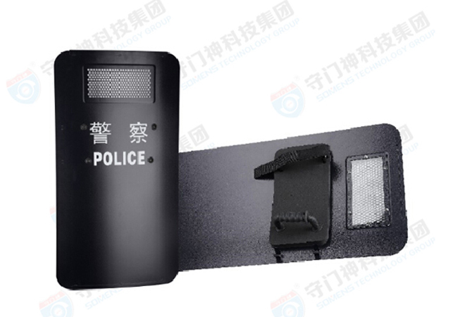 警務(wù)人員如何使用守門(mén)神防暴盾牌？