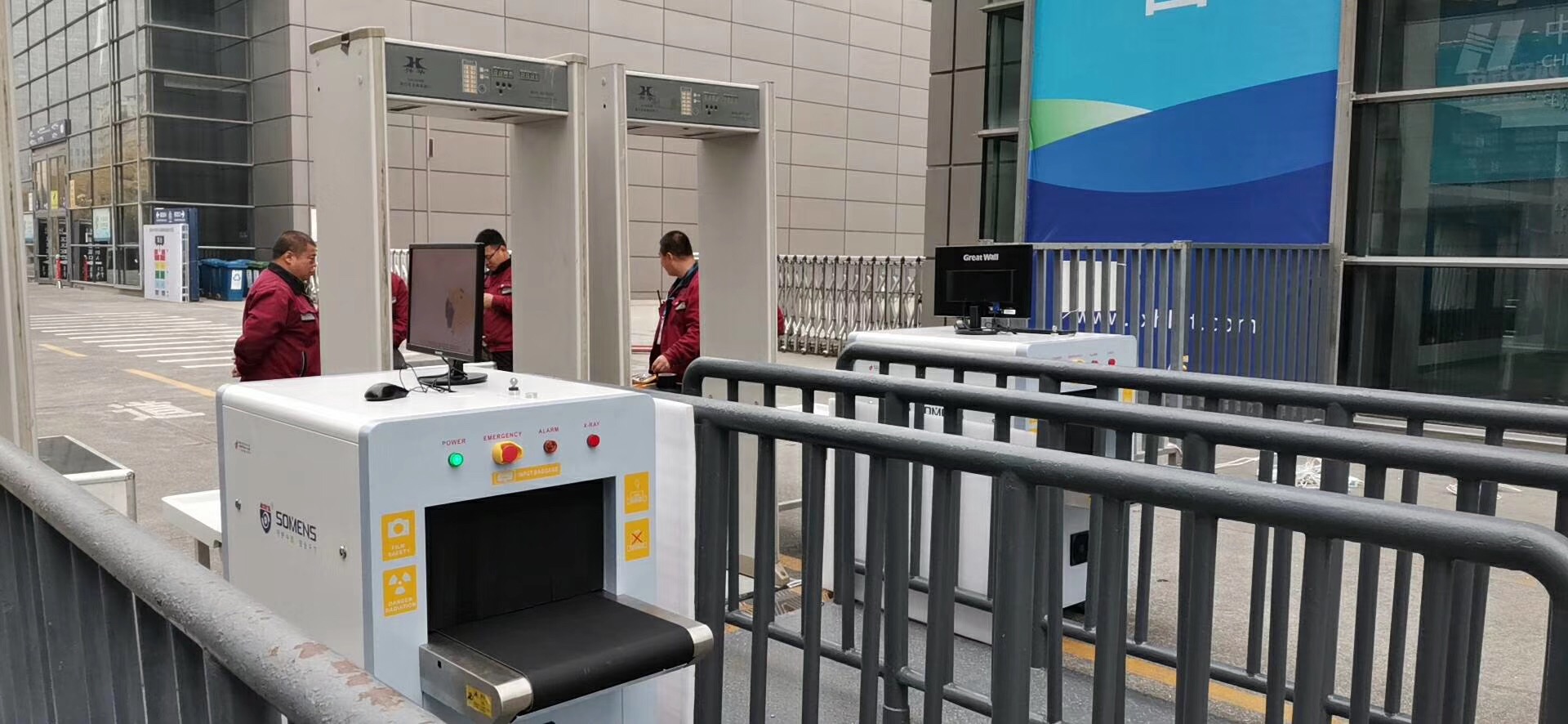 守門神安檢機(jī)安檢門為2019西安保利ART音樂節(jié)保駕護(hù)航